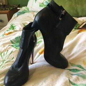 Vince Camuto Booties